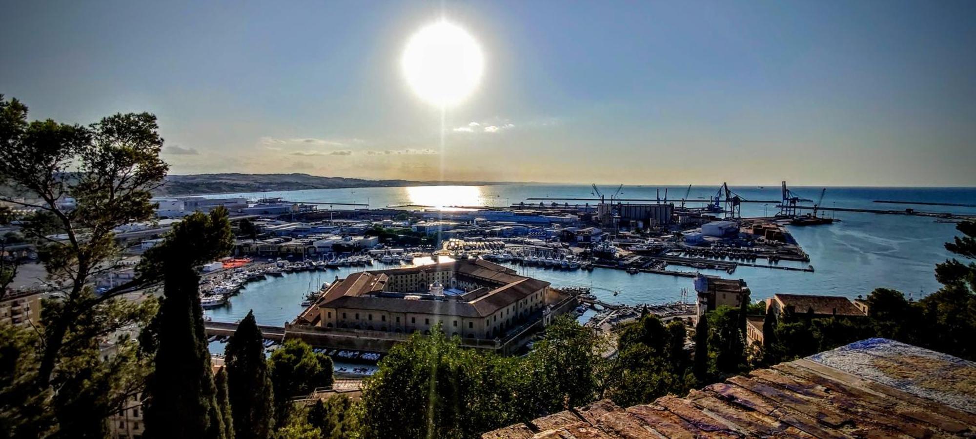 Vivi Conero Hotel Ancona Buitenkant foto